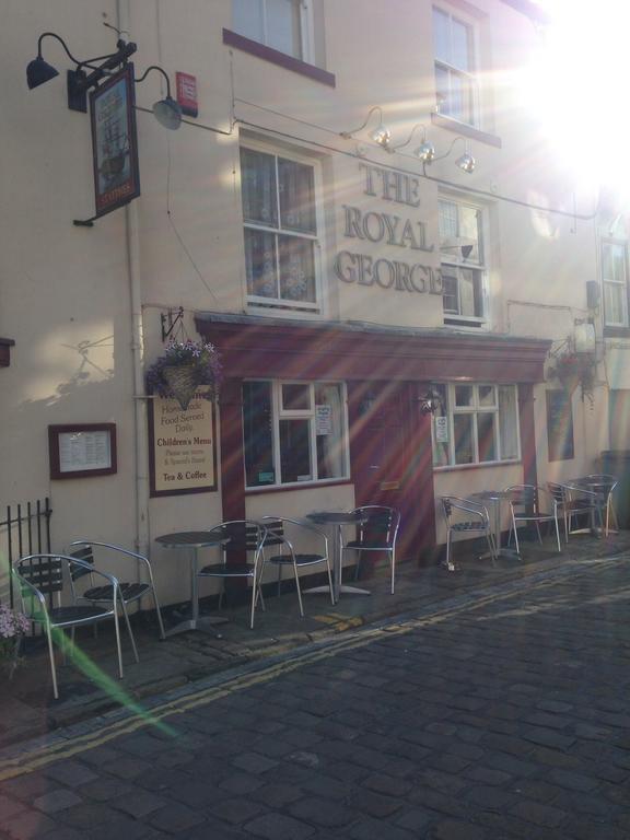 The Royal George Staithes Bed and Breakfast Exteriör bild